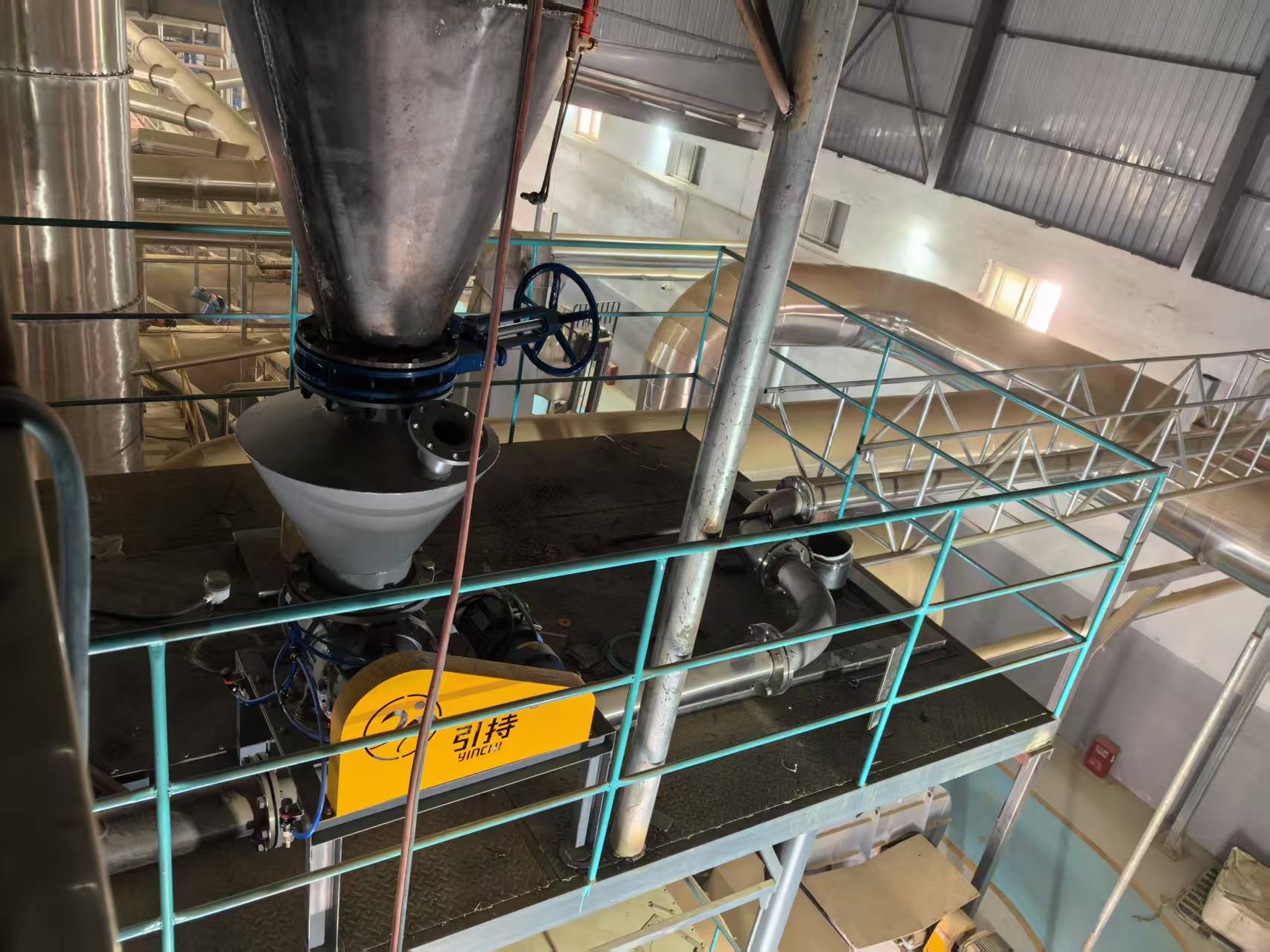 Transmititzeko sistema pneumatikoak: Yinchi-k egindako industria-erronken konponbideak